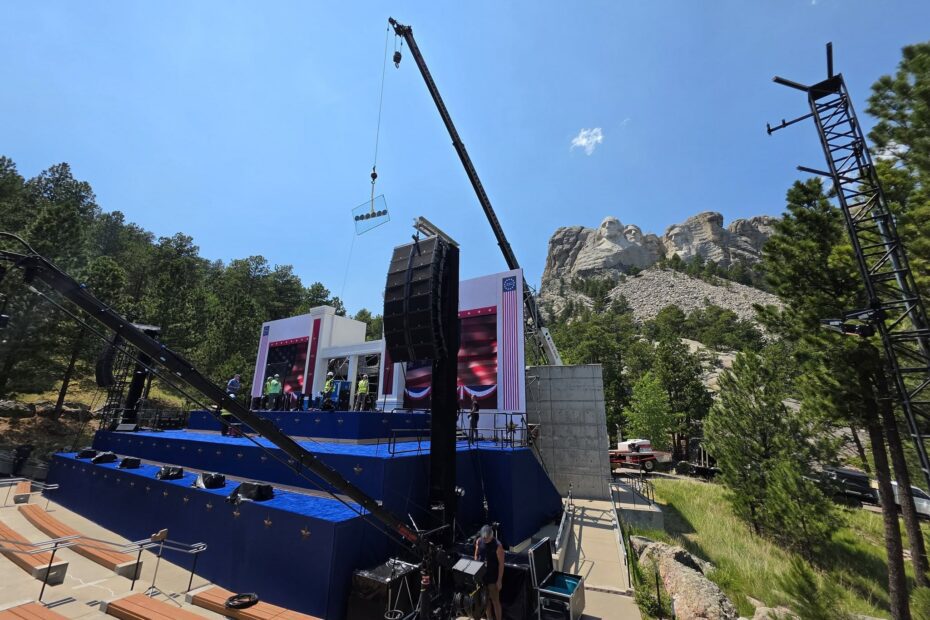 President's Glazier at Mount Rushmore National Memorial installed by Architectural Specialties