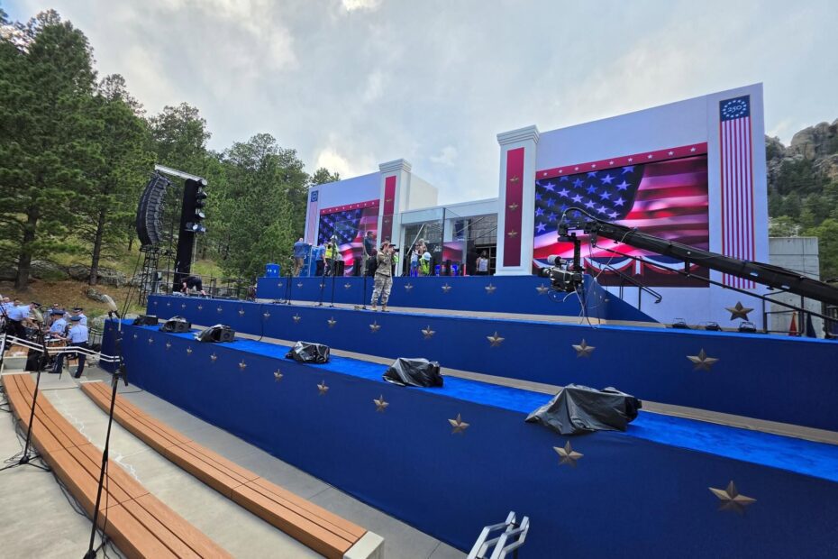 President's Glazier at Mount Rushmore National Memorial installed by Architectural Specialties